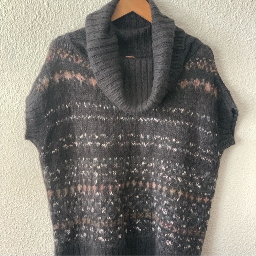 Free People Snow Bunny Fair Isle Gray Cowl Neck Short Sleeve Wool Sweater S - Picture 3 of 9